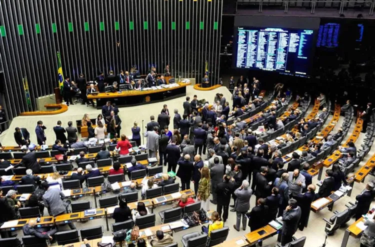 Reforma Administrativa perde força, dificultando a votação da PEC 38 em 2026
