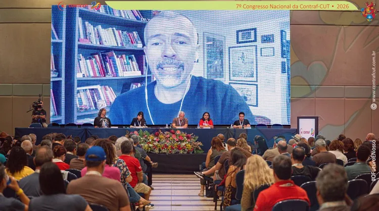 Análise de conjuntura nacional e internacional marca abertura do segundo dia do 7º Congresso da Contraf-CUT