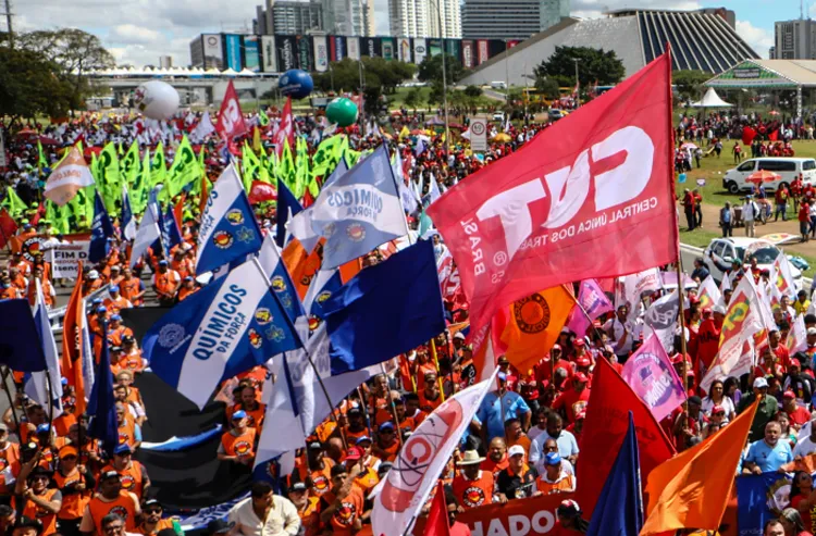 Presidente da CUT convoca Sindicatos para a Marcha da Classe Trabalhadora no dia 15 em Brasília